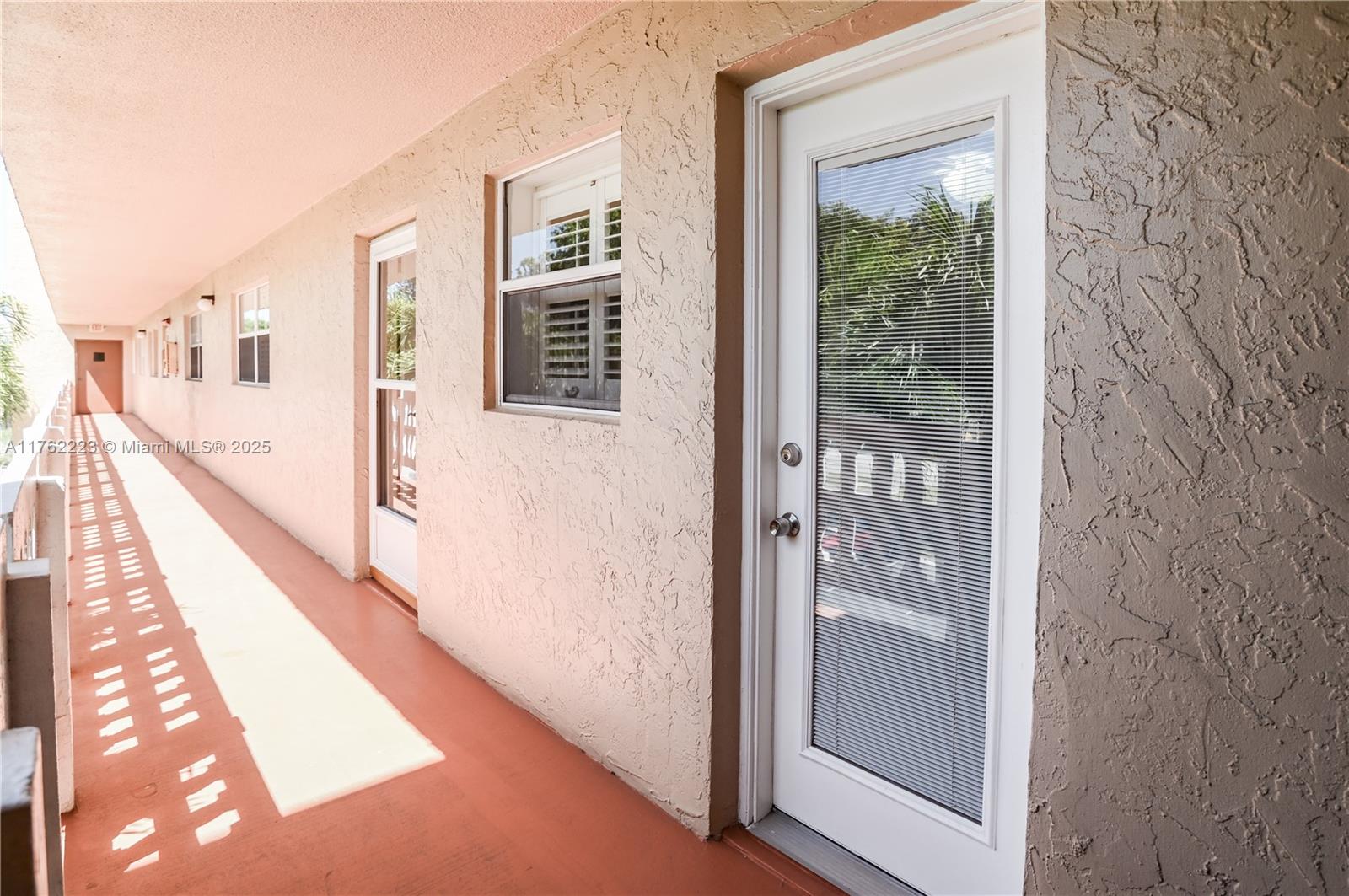 201 SE 11th Ter #303, Dania Beach, Florida image 37