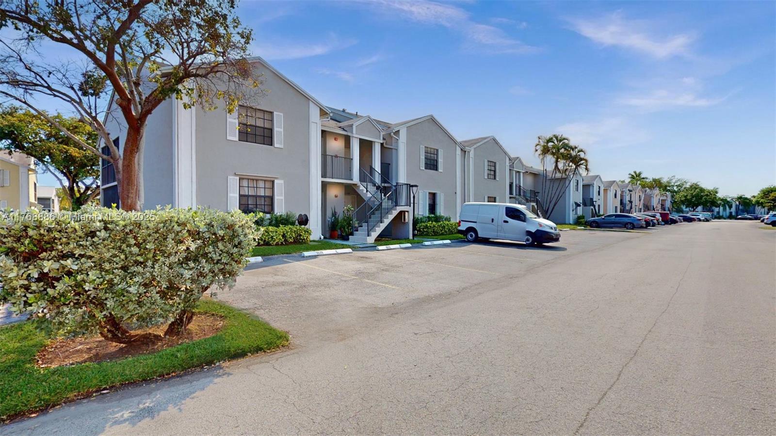1071 Adams Ave #1071L, Homestead, Florida image 2