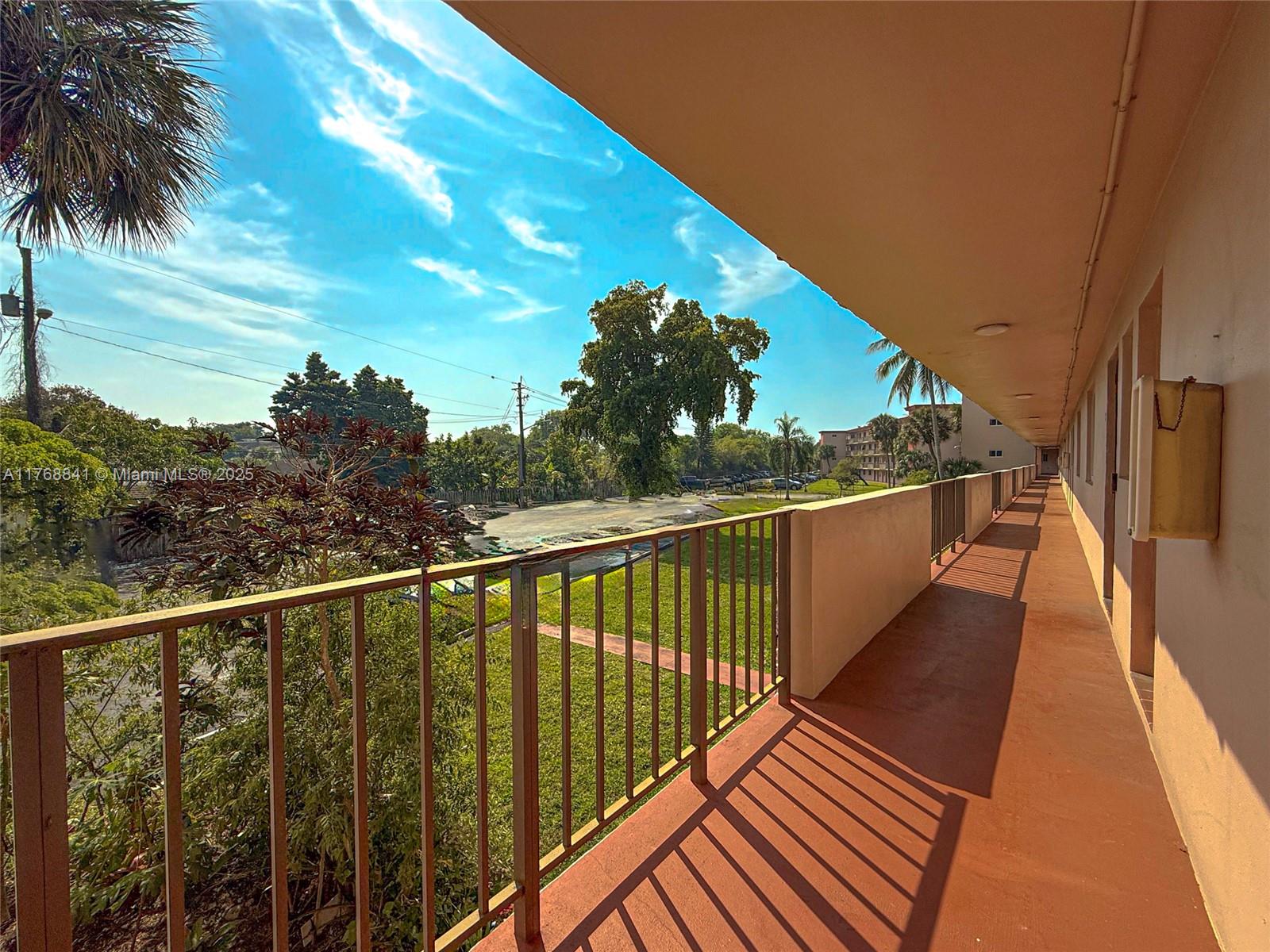 1103 NW 58th Ter #224, Sunrise, Florida image 25