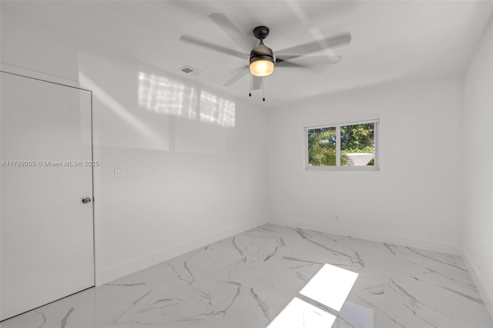 5241 Redwood Ct, Plantation, Florida image 16