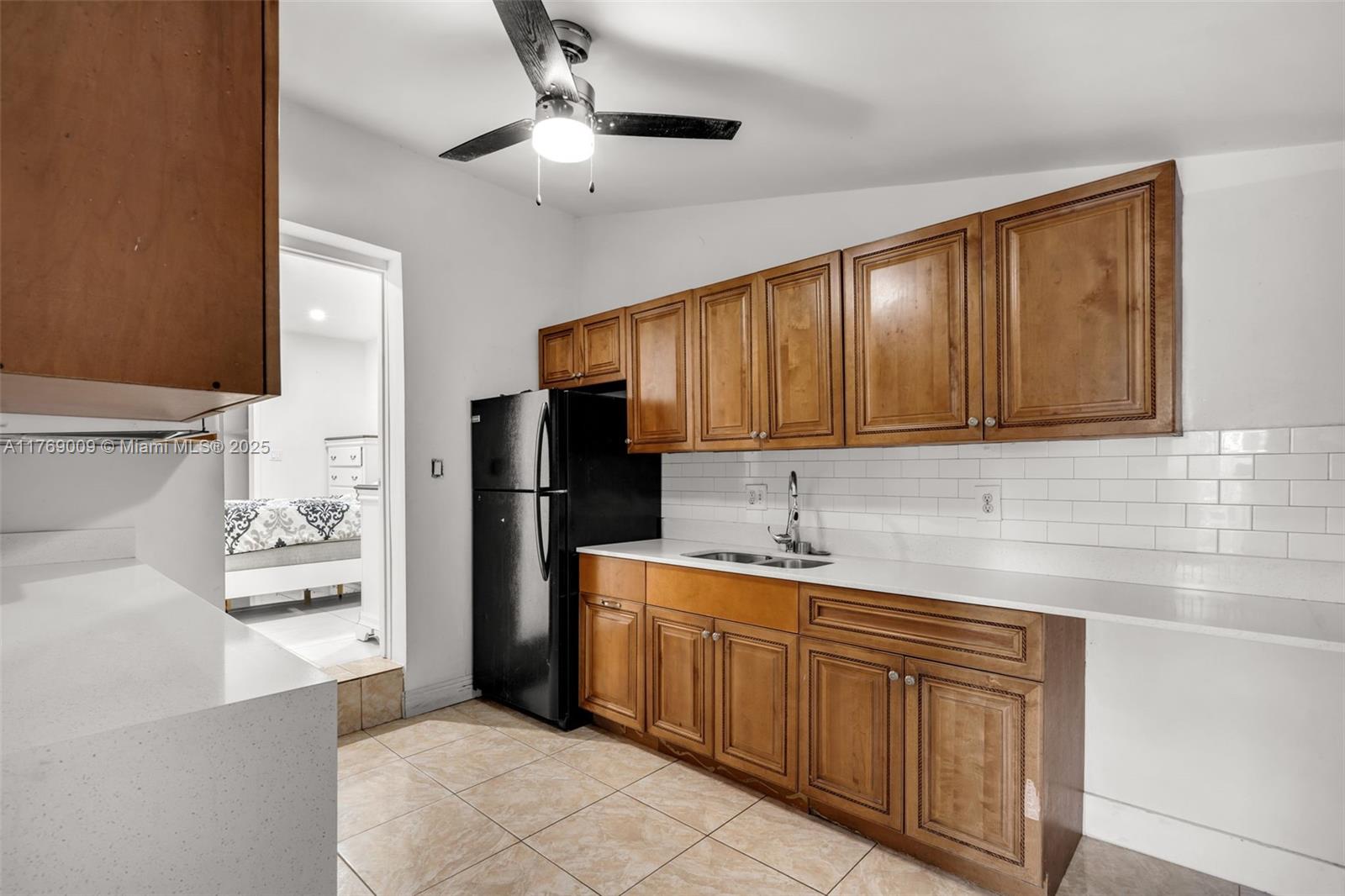 5241 Redwood Ct, Plantation, Florida image 28