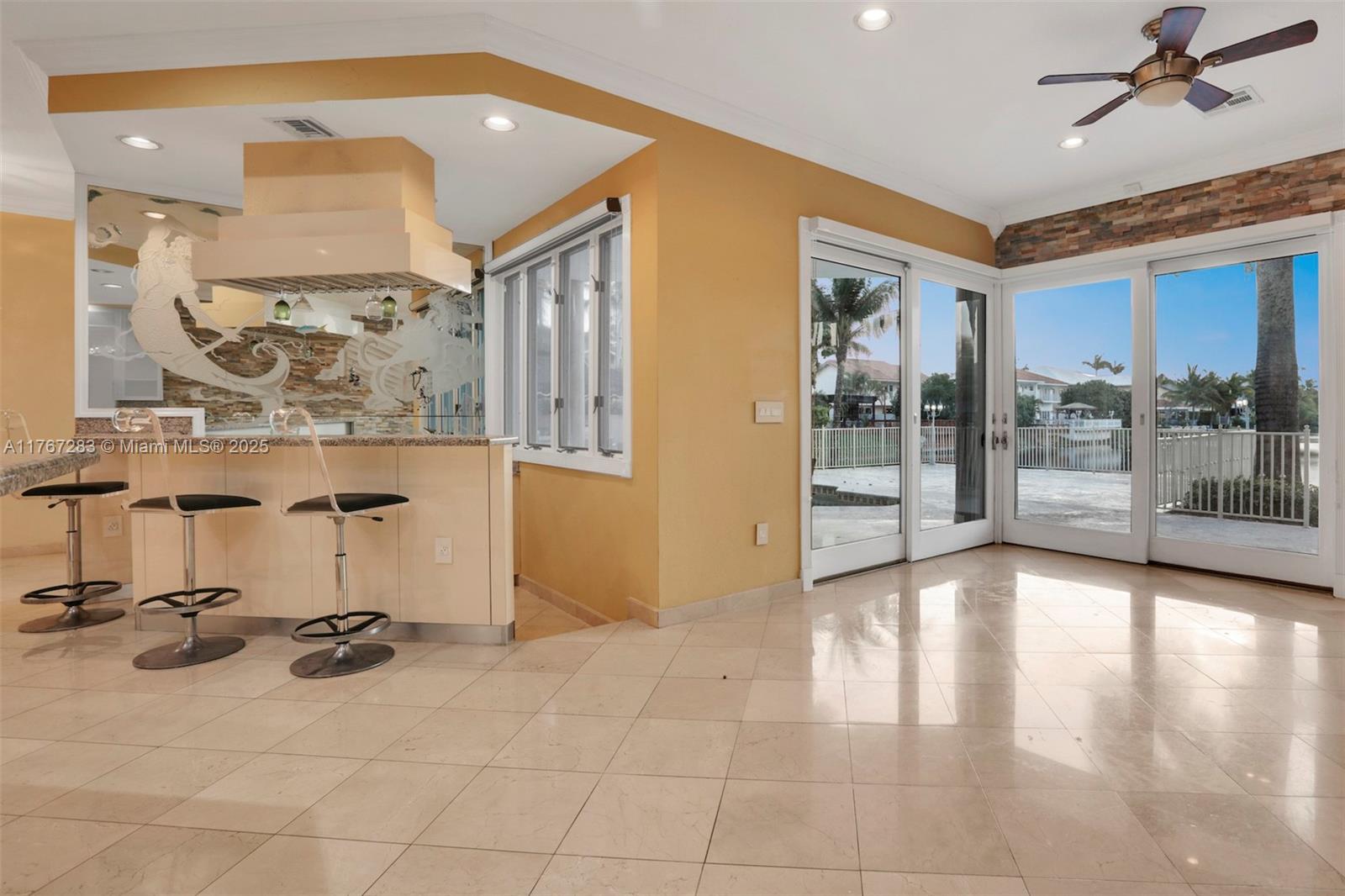 16232 NW 79th Ave, Miami Lakes, Florida image 9