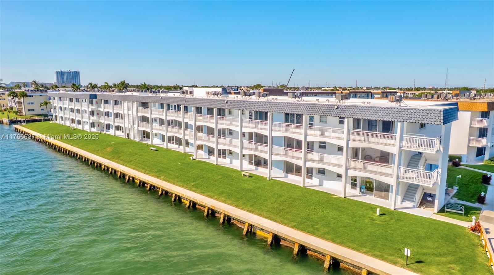 100 Shore Court #207, North Palm Beach, Florida image 48