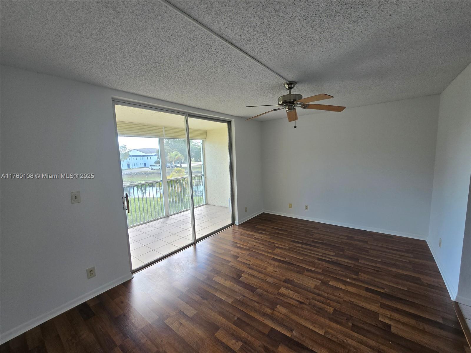 6890 Royal Palm Blvd #211H, Margate, Florida image 9