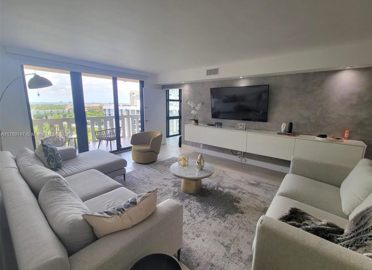 Apartamento en Alquiler en Key Biscayne, FL