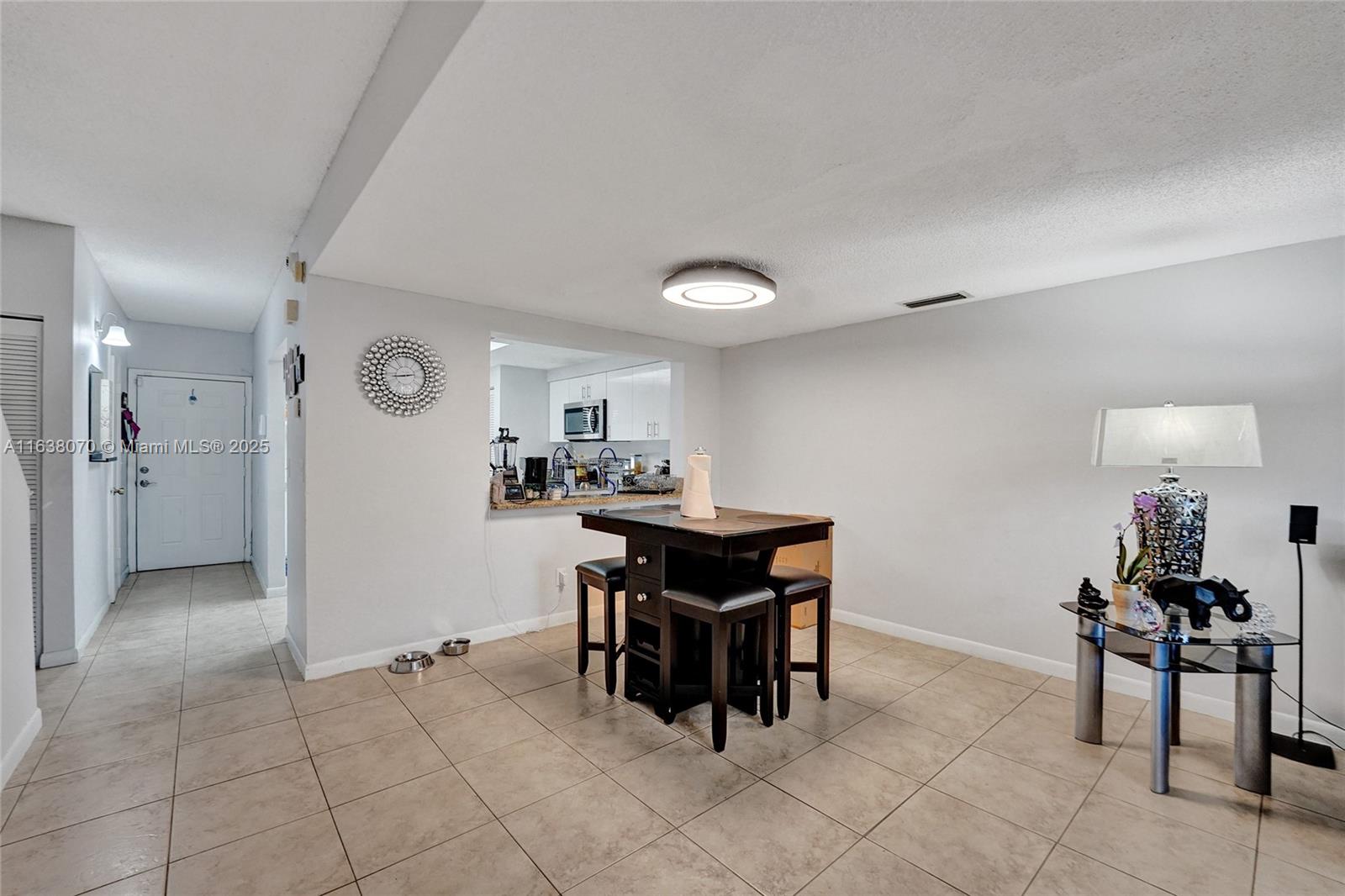 3592 NW 83rd Ln, Sunrise, Florida image 8