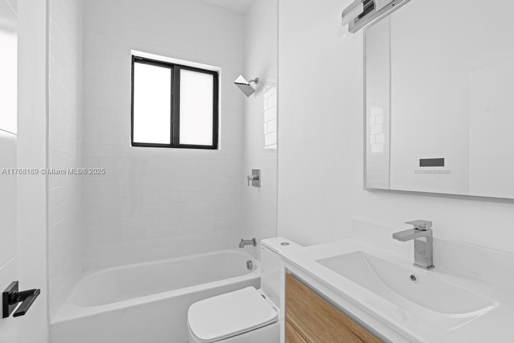 Listing Photo 24