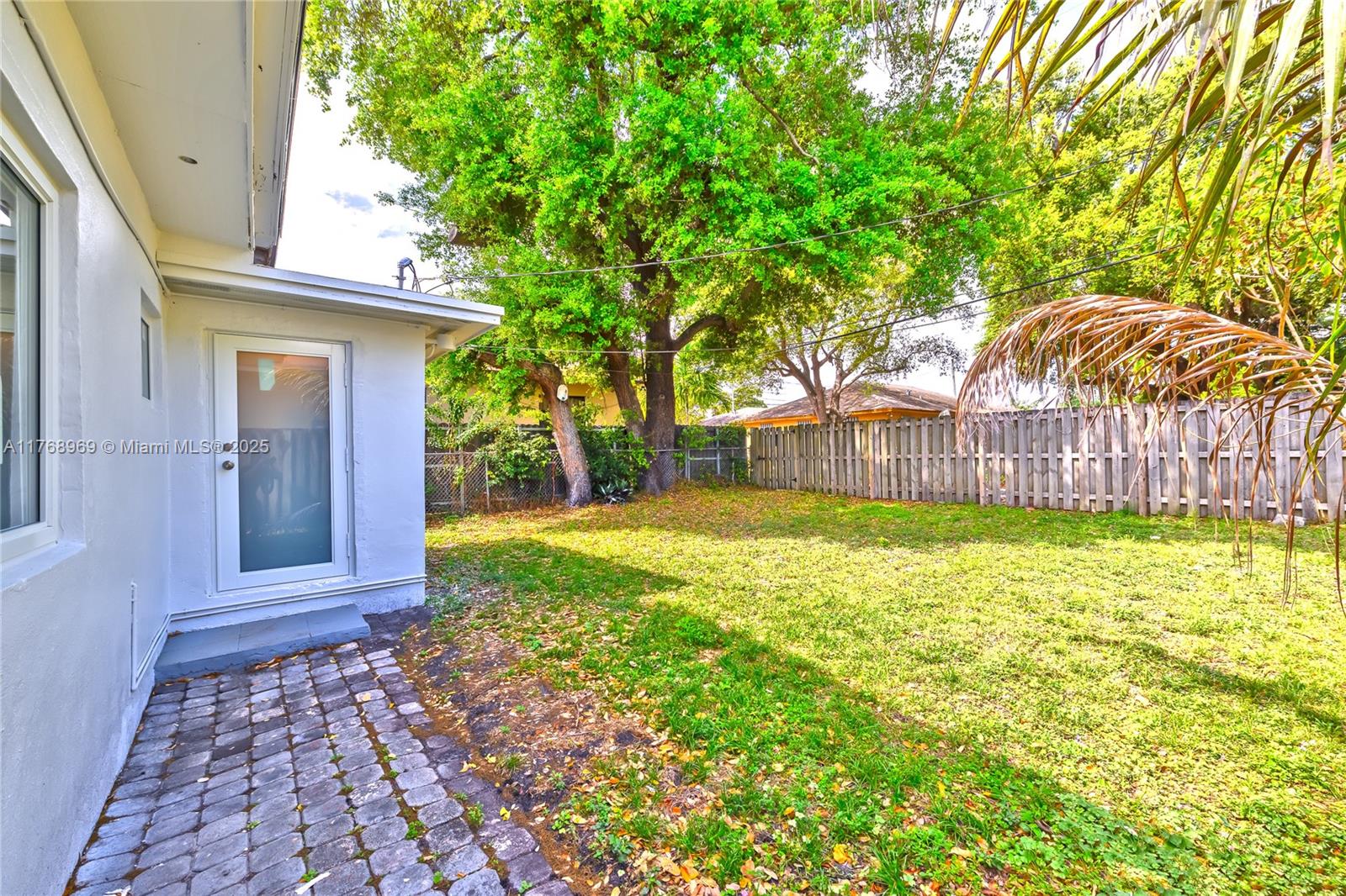 2243 Greene St, Hollywood, Florida image 24