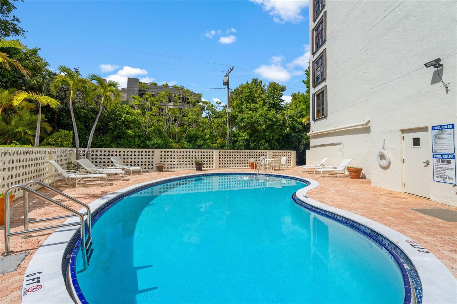 77 Crandon Blvd #2B, Key Biscayne, Florida image 9