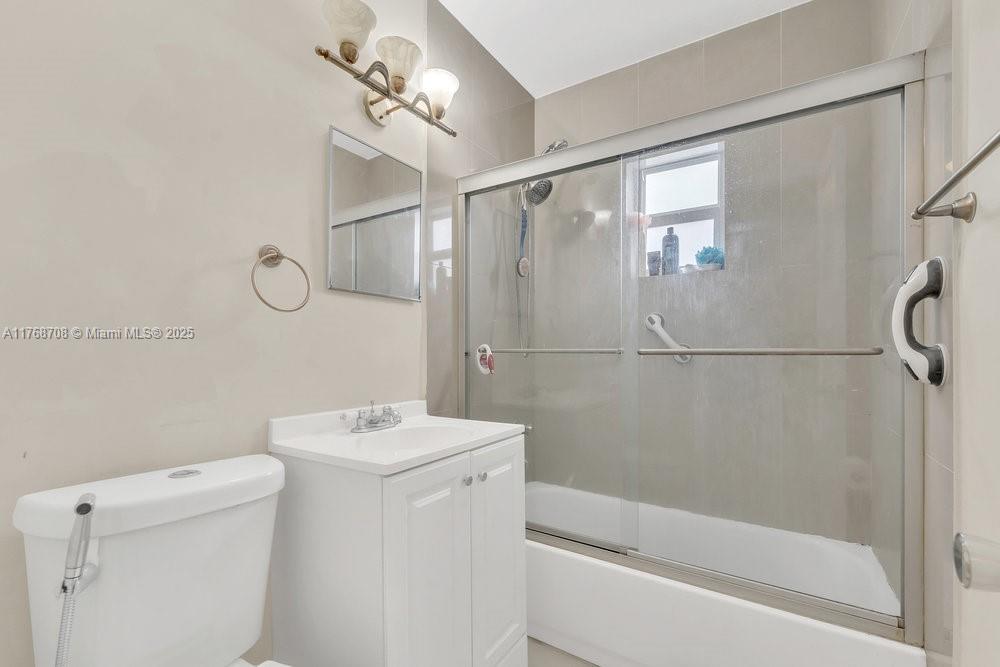 15840 NE 14th Ct, North Miami Beach, Florida image 13