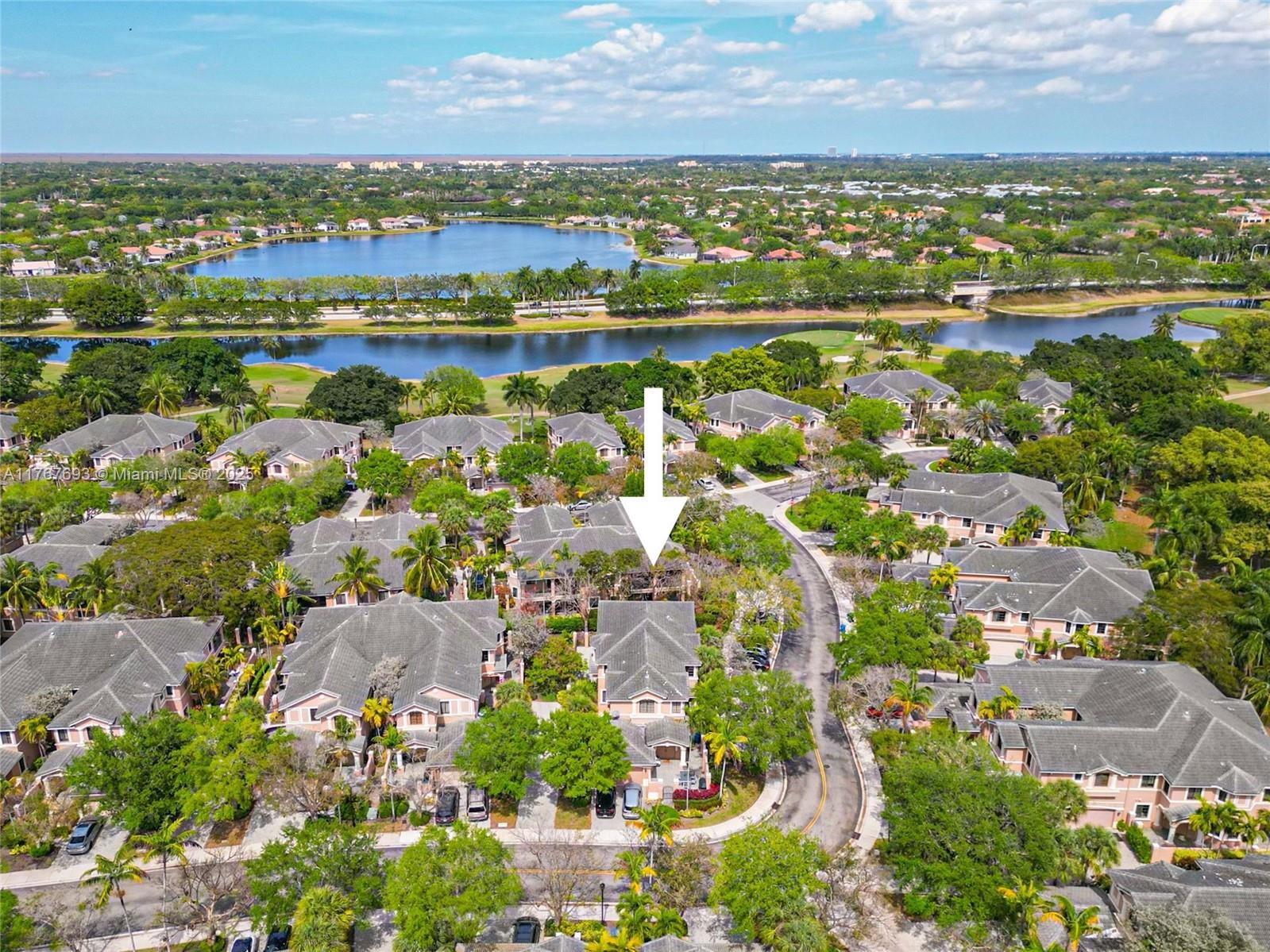 Casa à Venda em Weston, FL