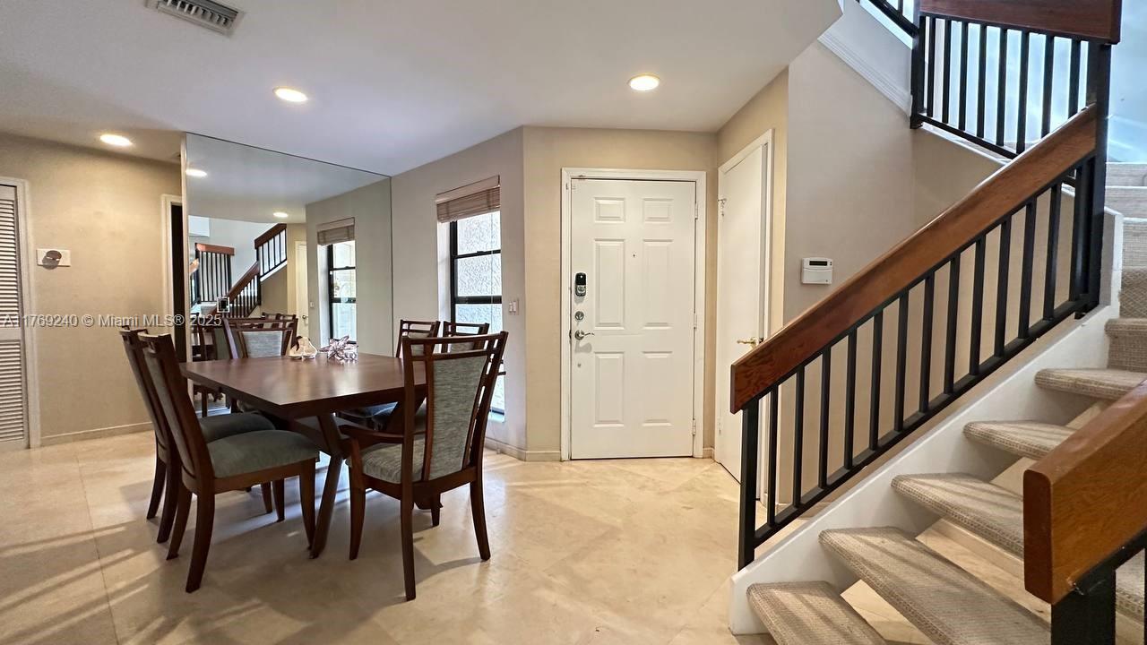 3308 Old Oak Ln #1003, Hollywood, Florida image 18