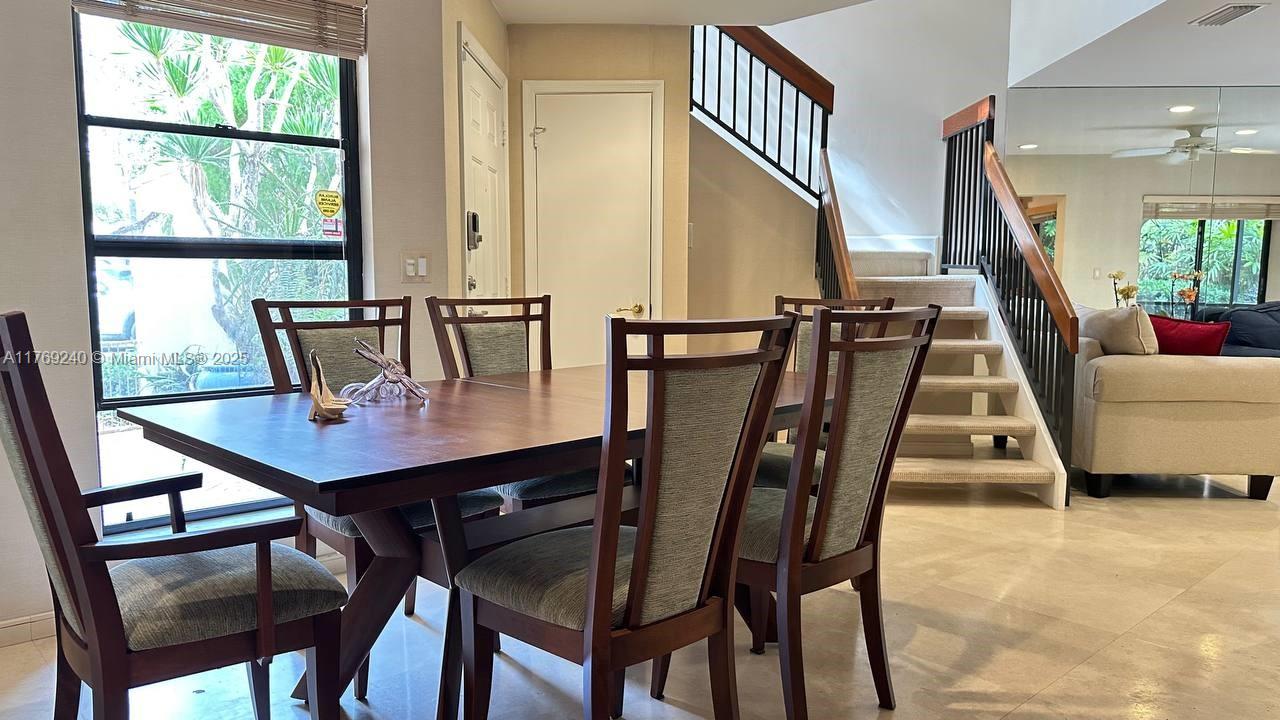 3308 Old Oak Ln #1003, Hollywood, Florida image 22