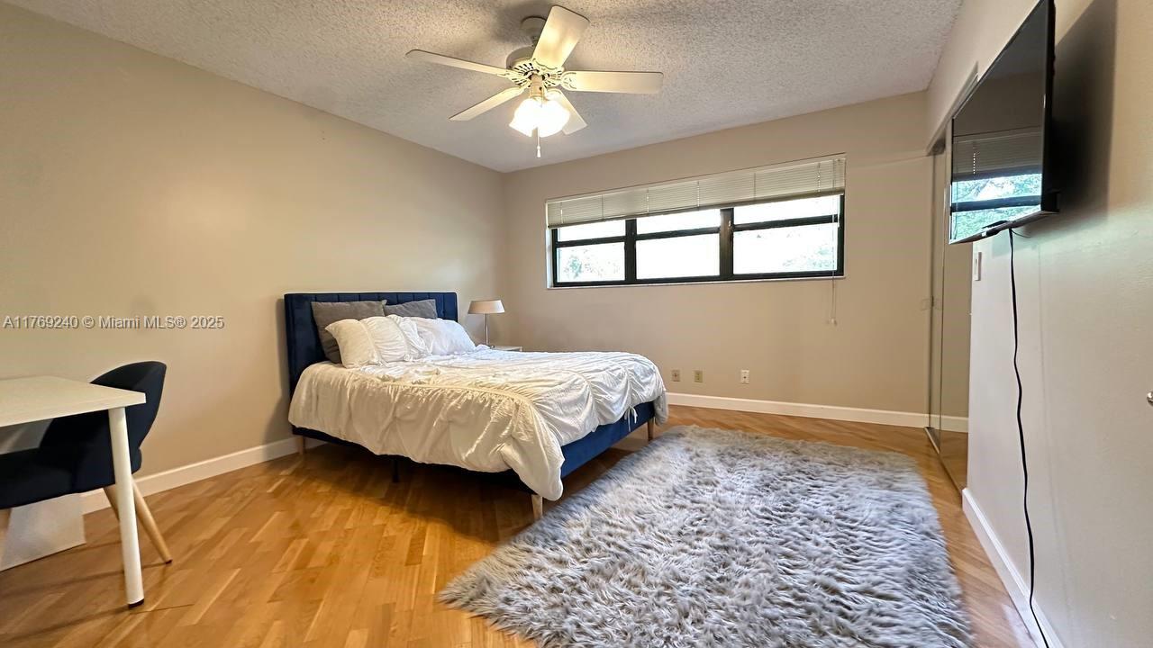 3308 Old Oak Ln #1003, Hollywood, Florida image 38