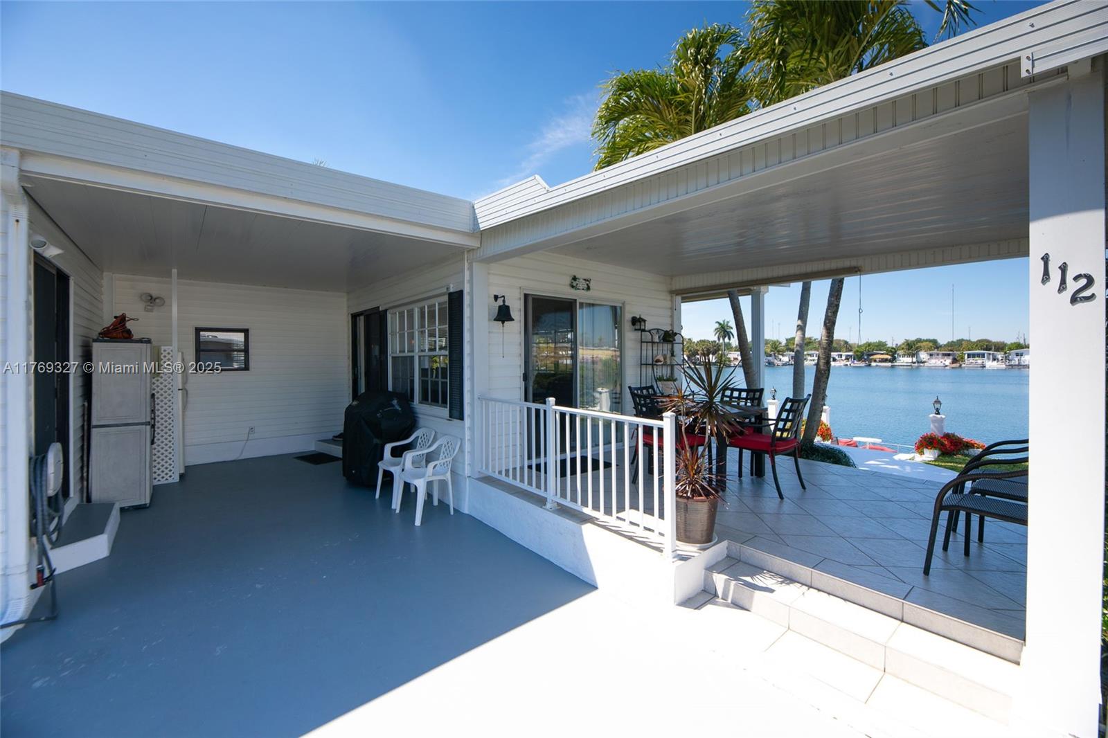 112 Lake Shore Dr, Pembroke Park, Florida image 10