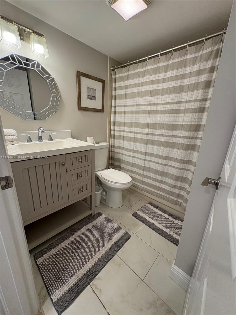 275 Palm Ave #A303, Jupiter, Florida image 31