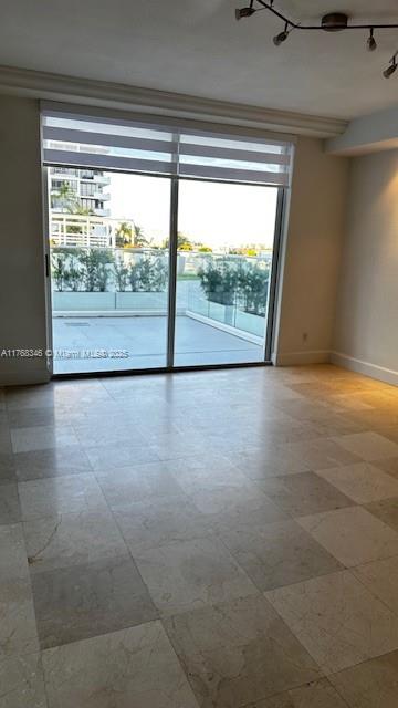770 Claughton Island Dr #411, Miami FL 33131