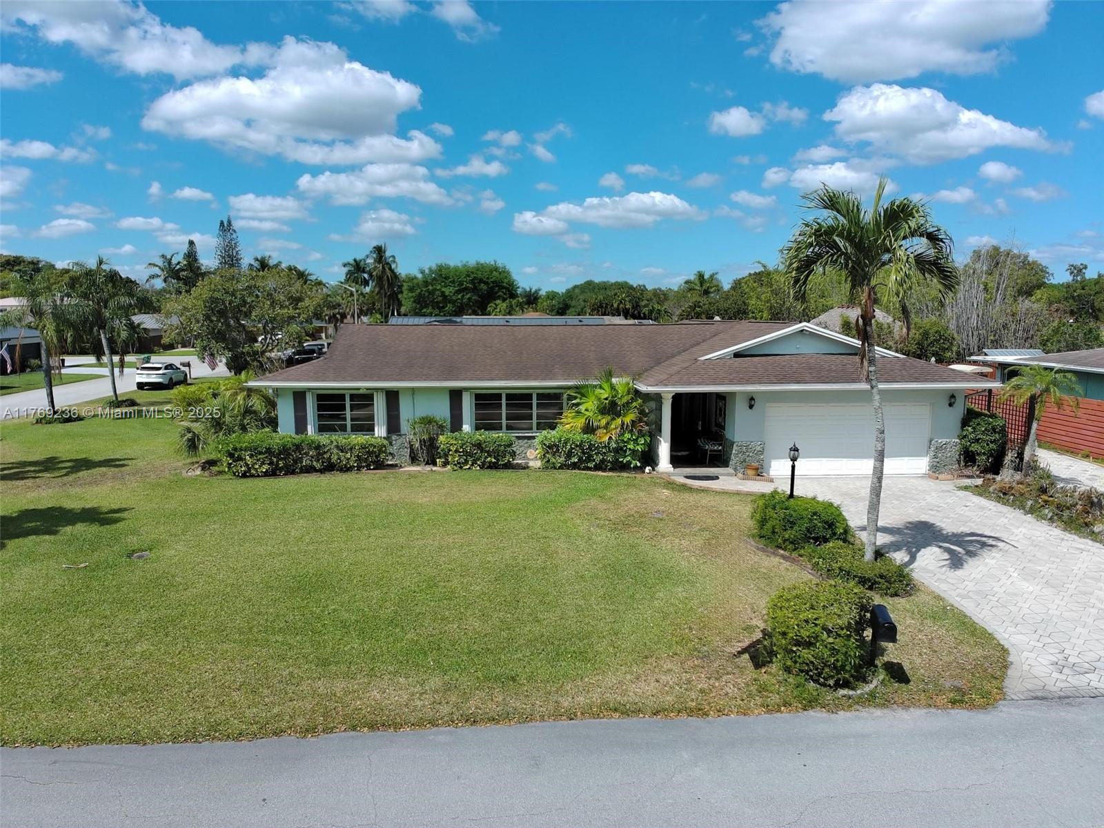 2525 SW 86th Ave, Davie, Florida image 1