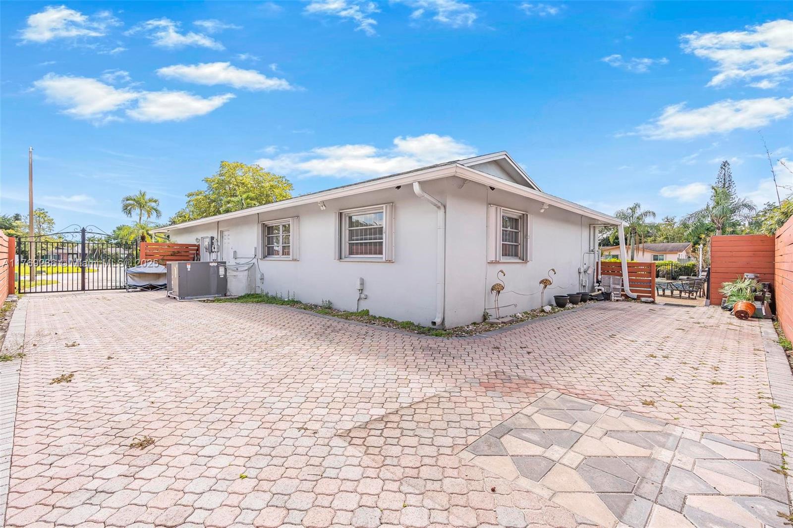 2525 SW 86th Ave, Davie, Florida image 34