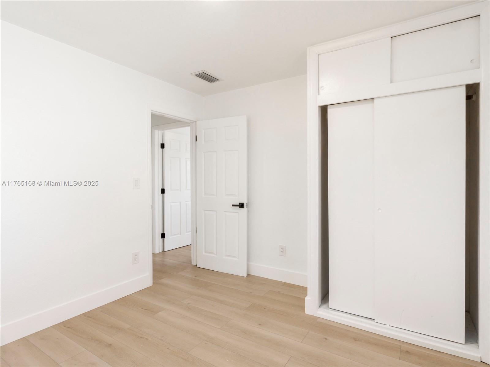 2420 NW 175th St, Miami Gardens, Florida image 13