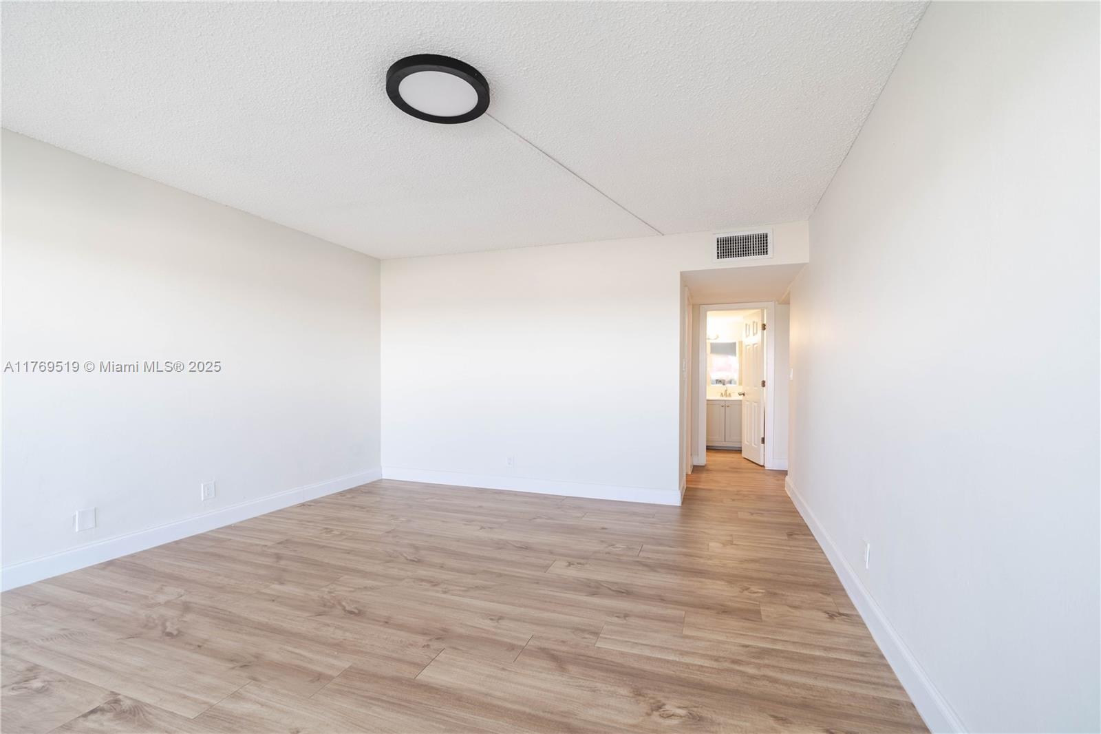 3301 Spanish Moss Ter #802, Lauderhill, Florida image 17