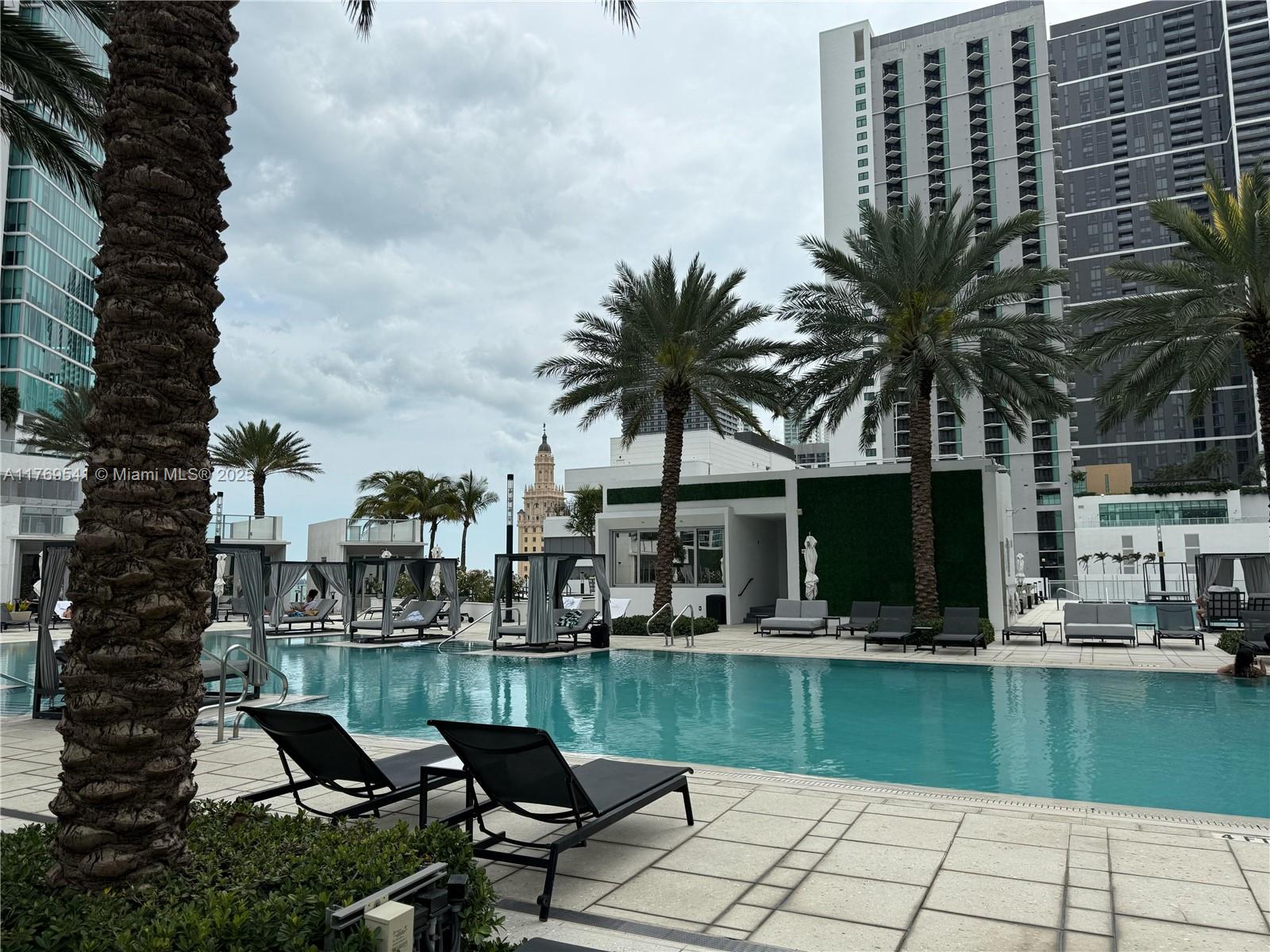851 NE 1st Ave #4811, Miami FL 33132