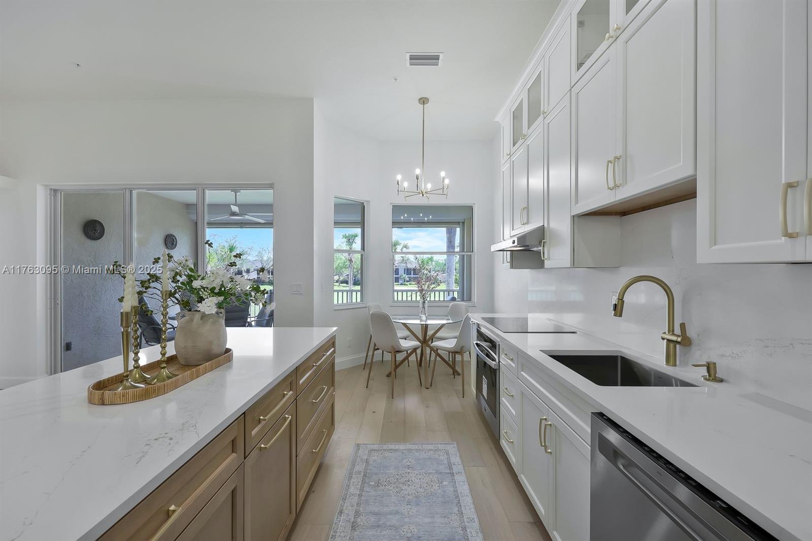 630 Lalique #506, Naples, Florida image 9