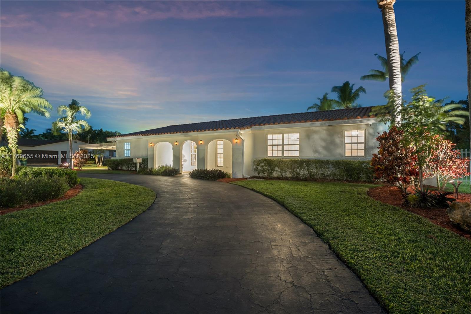 17222 SW 88th Ave, Palmetto Bay, Florida image 3