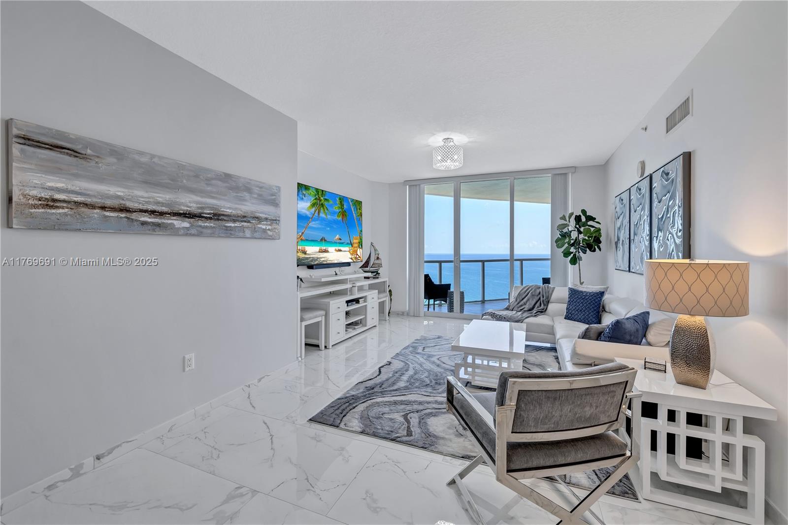 Apartamento en Alquiler en Sunny Isles Beach, FL