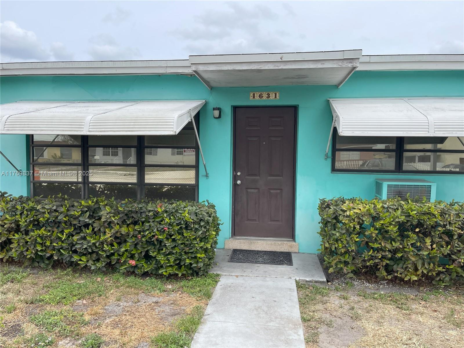 4631 E 8th Ct, Hialeah, Florida image 3