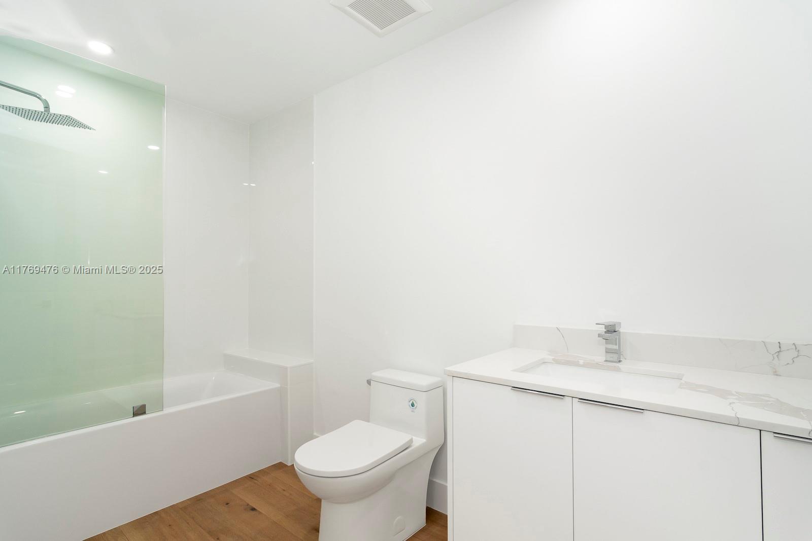 1635 E Broward Blvd, Fort Lauderdale, Florida image 20