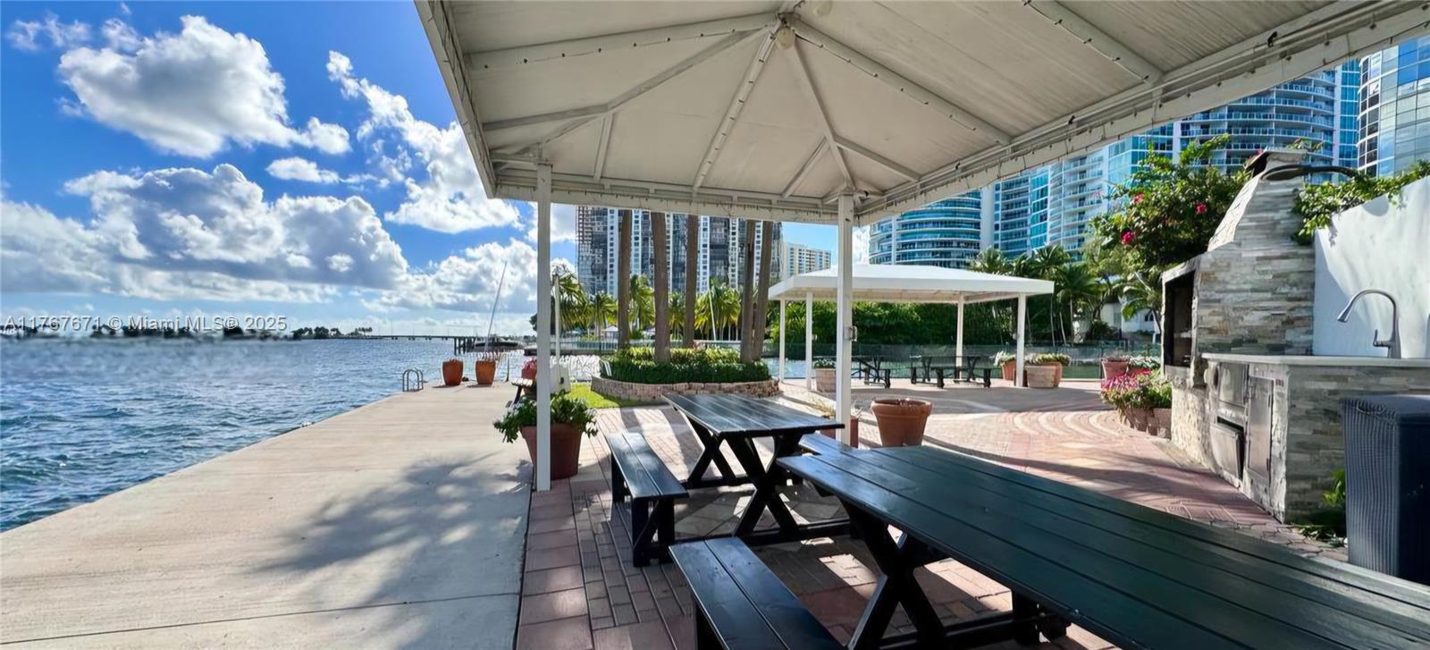 1925 Brickell Ave #706, Miami FL 33129