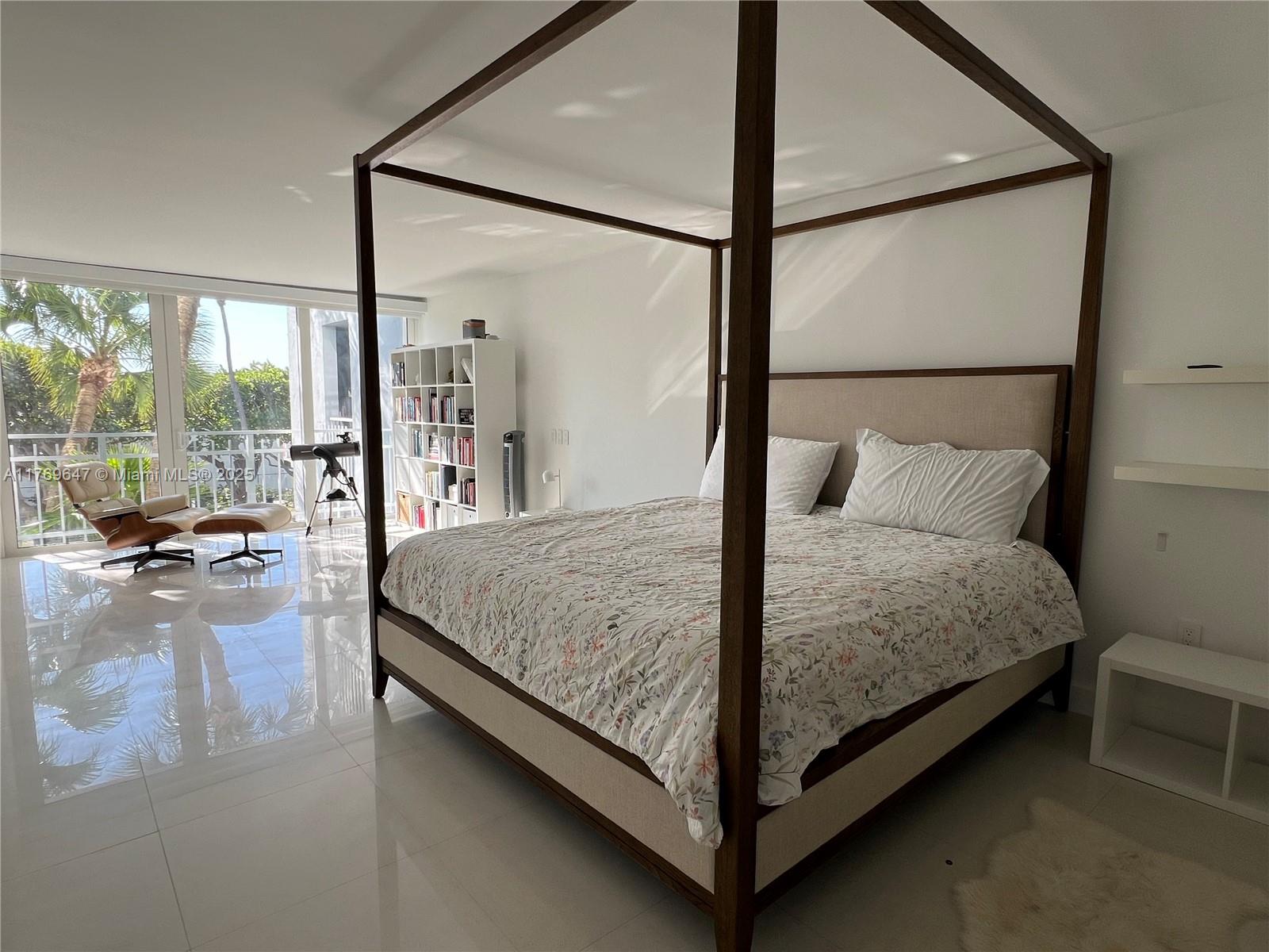 600 Grapetree Dr #3GN, Key Biscayne FL 33149