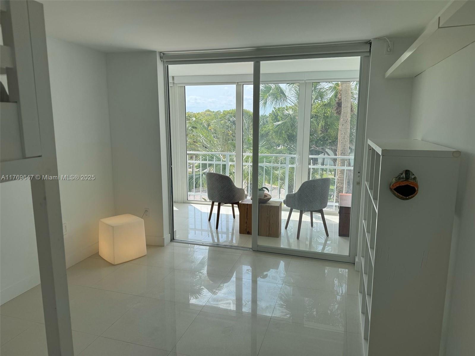 600 Grapetree Dr #3GN, Key Biscayne FL 33149