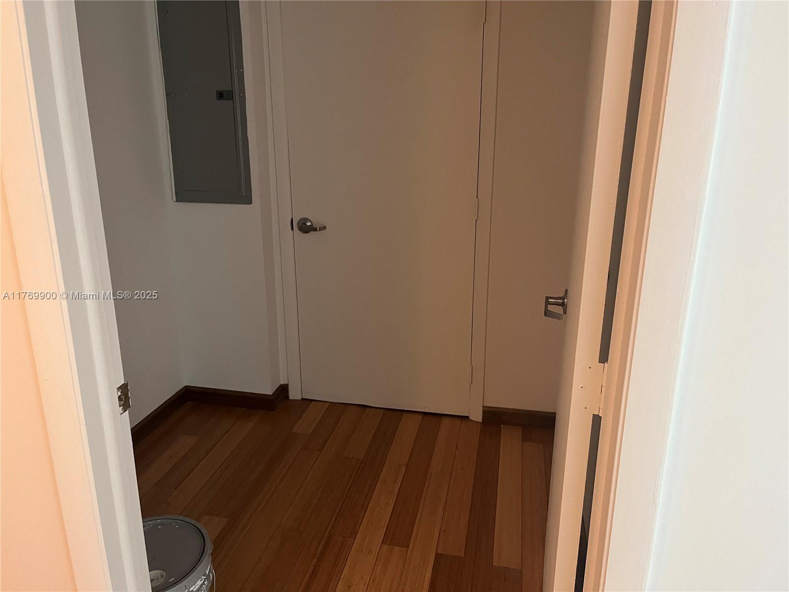 1800 N Bayshore Dr #915, Miami FL 33132