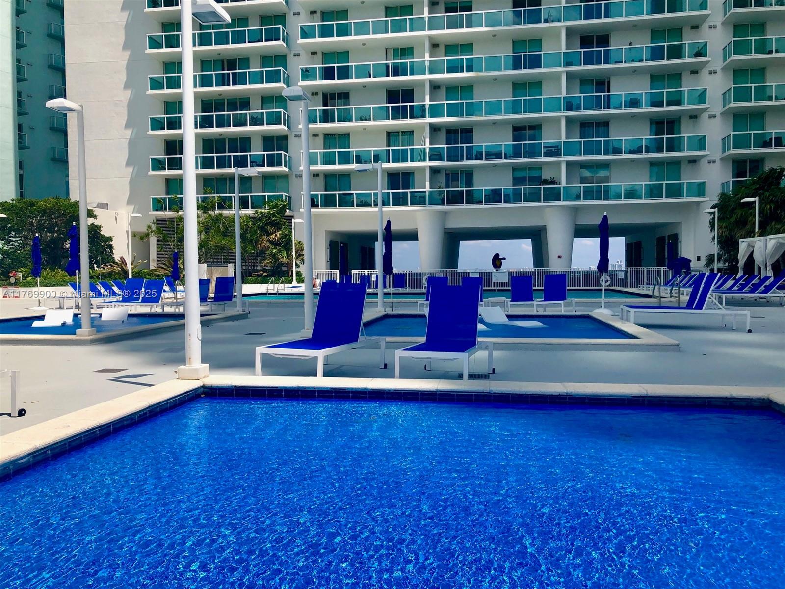 1800 N Bayshore Dr #915, Miami FL 33132