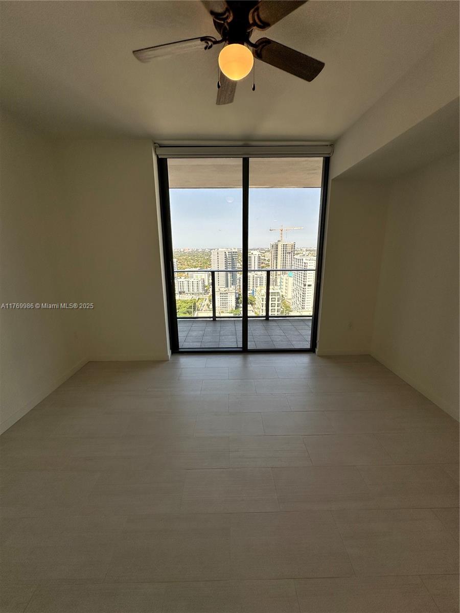 1000 Brickell Plz #2904, Miami FL 33131