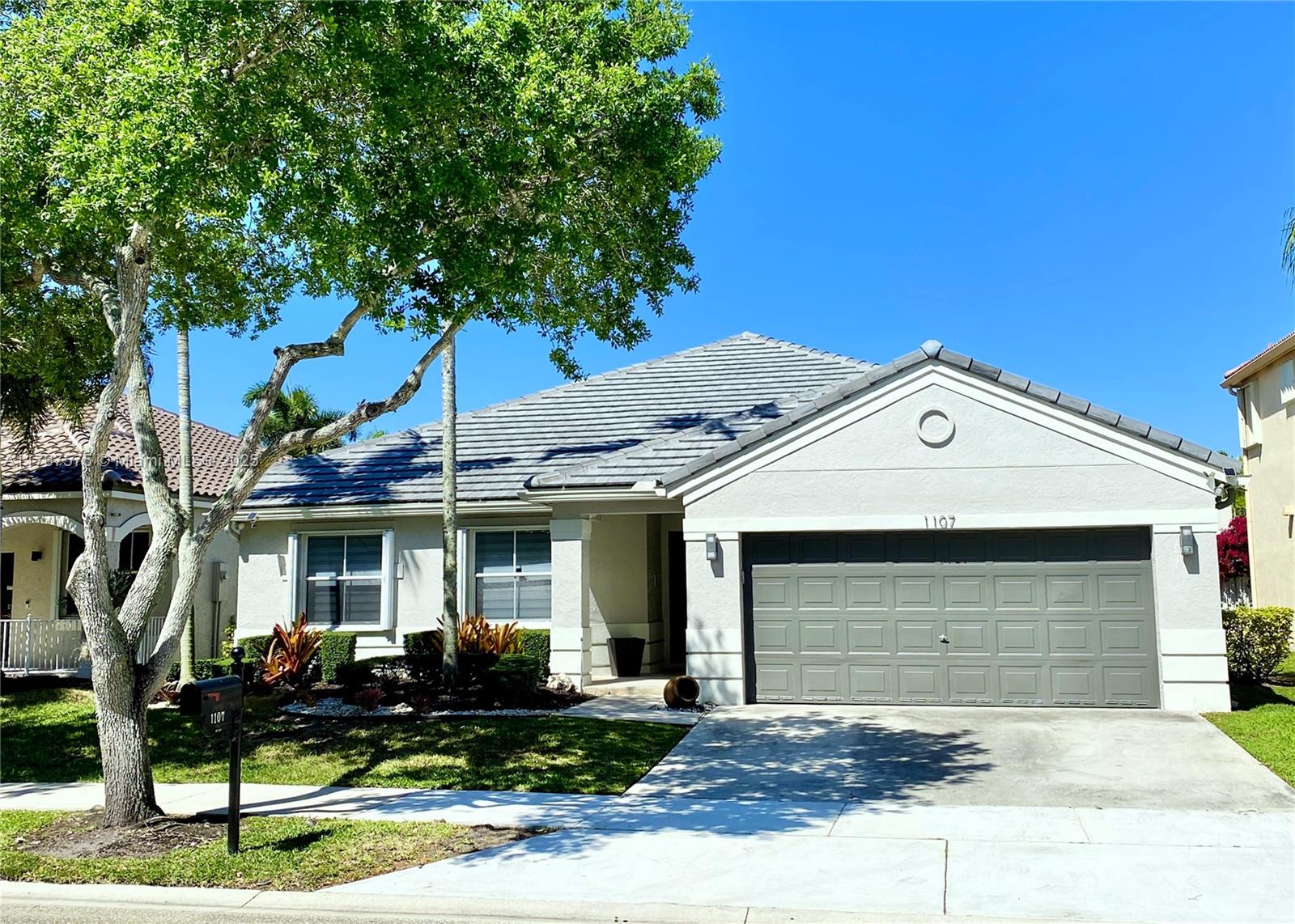 1107 Fairfield Meadows Dr, Weston, Florida image 1