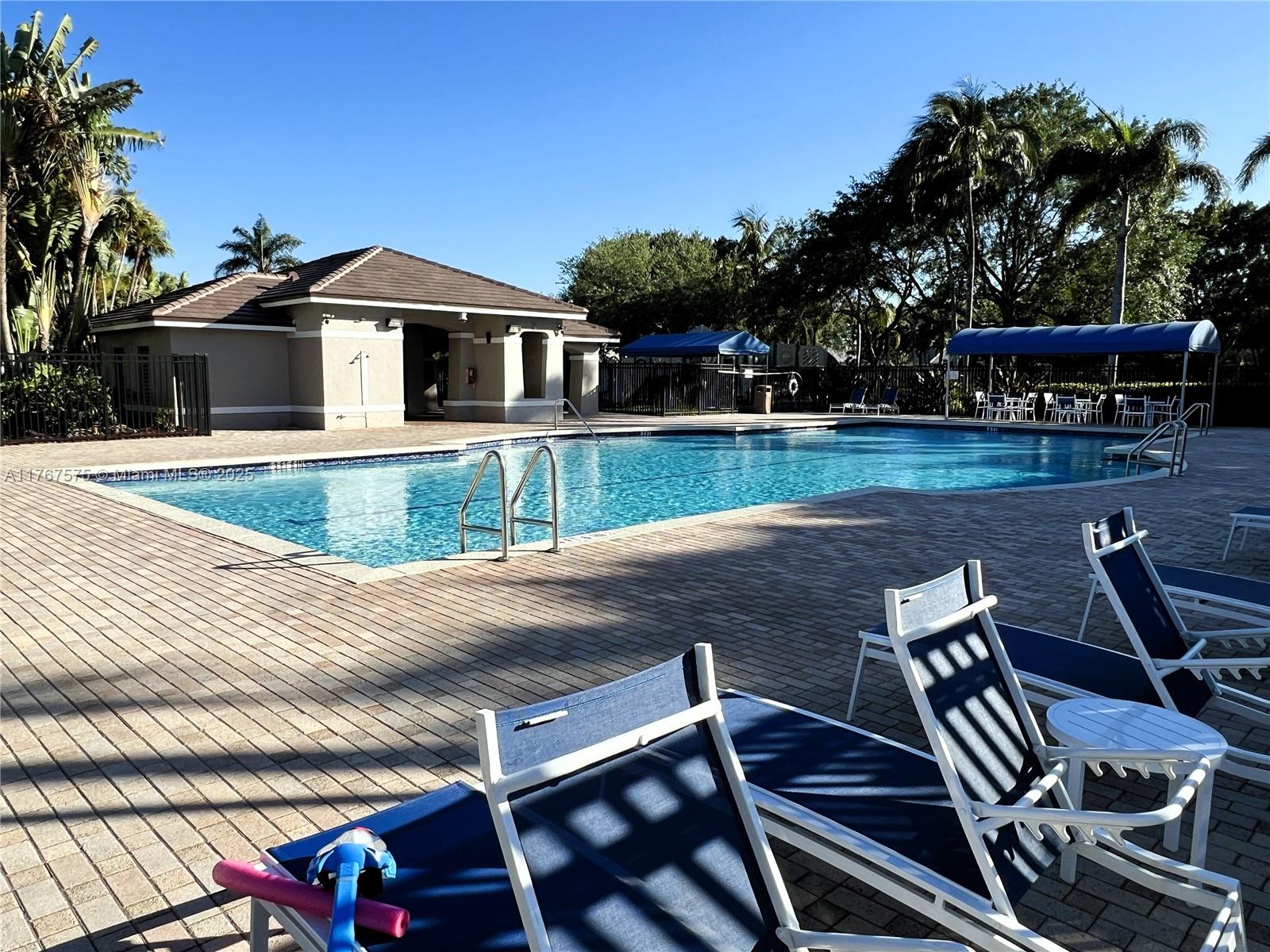 1107 Fairfield Meadows Dr, Weston, Florida image 31