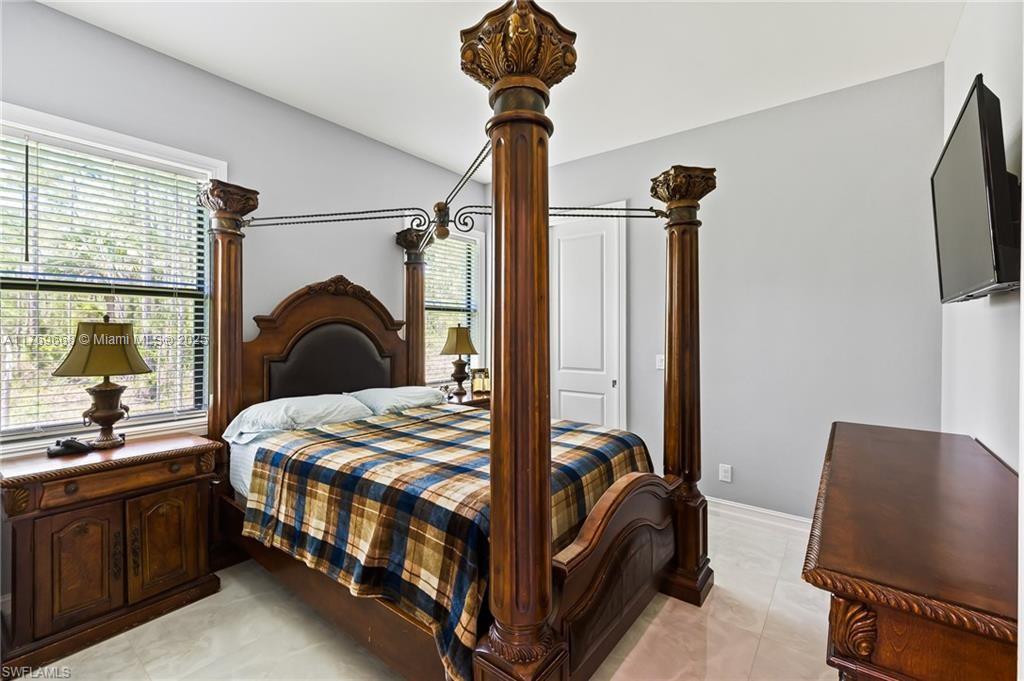 4063 NE 8th Ave, Naples, Florida image 30