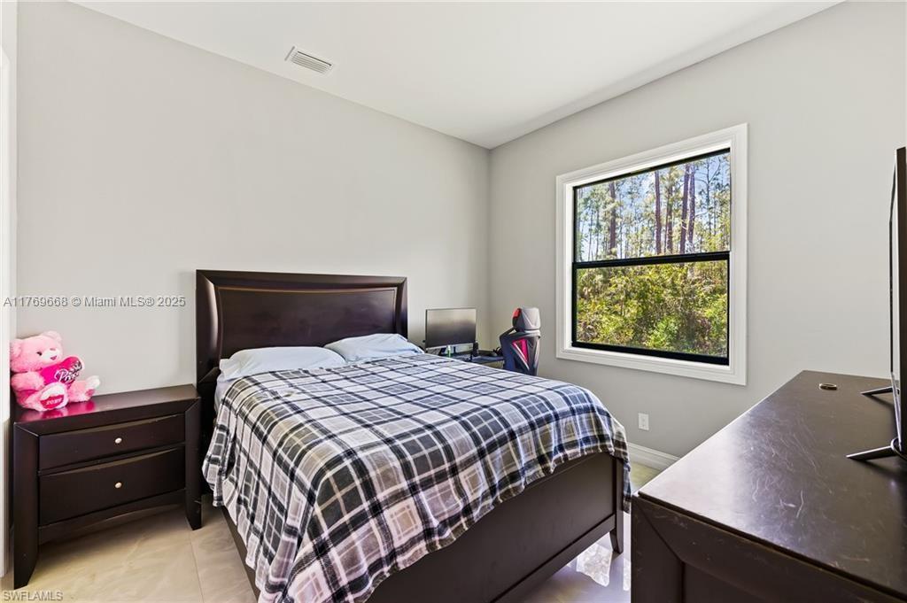 4063 NE 8th Ave, Naples, Florida image 32