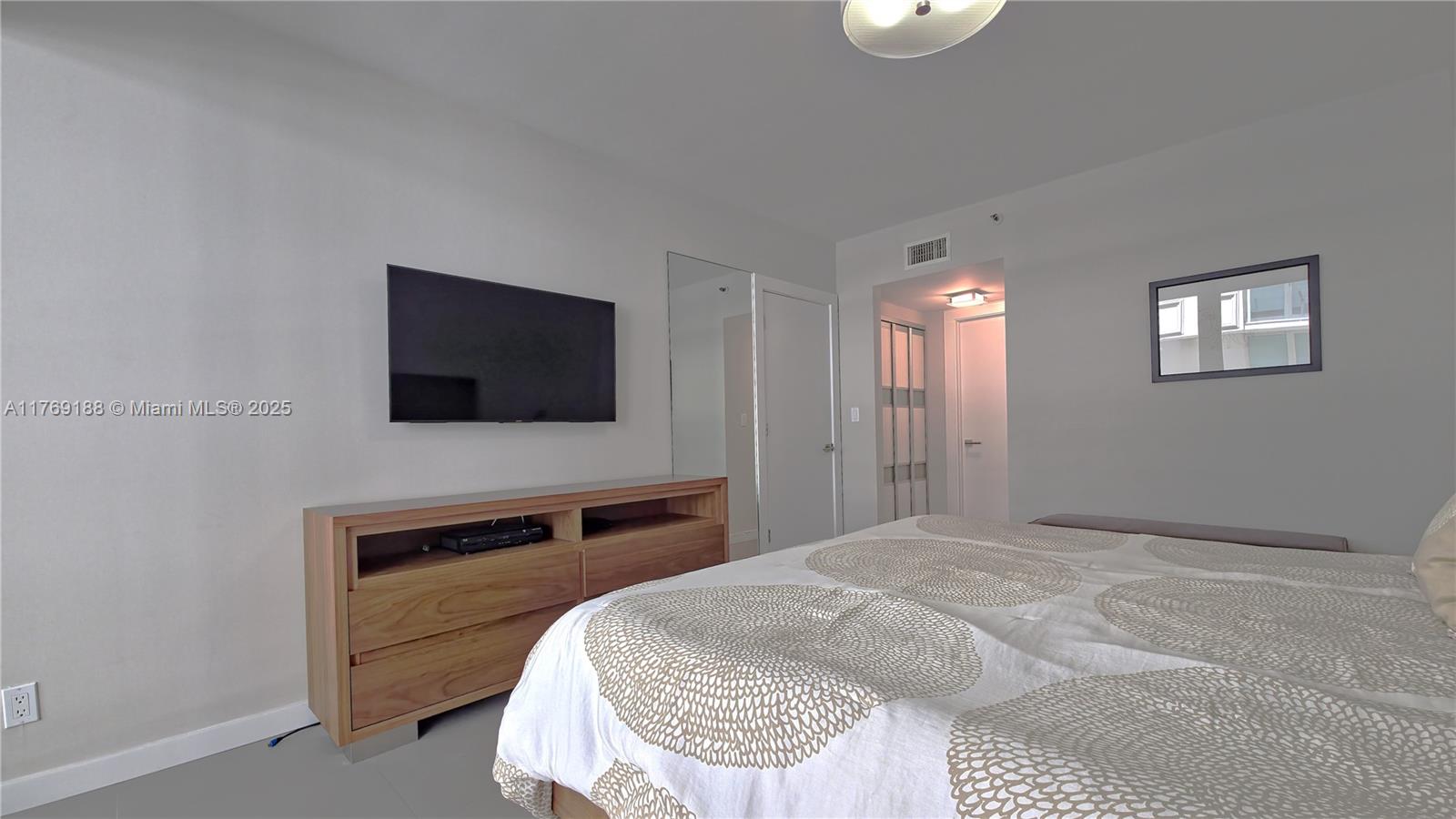 9455 Collins Ave #610, Surfside, Florida image 16