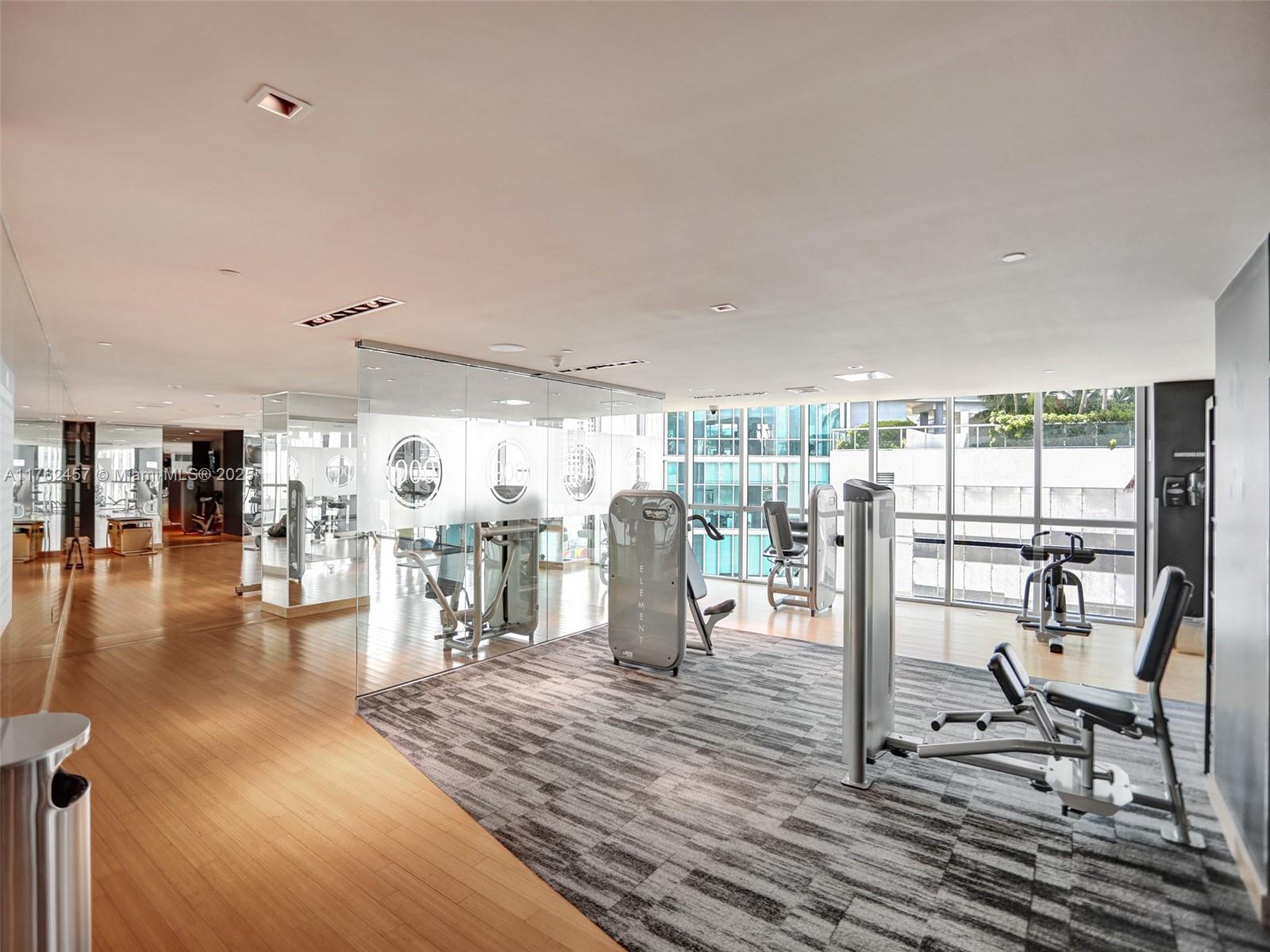 900 Biscayne Blvd #5510, Miami FL 33132