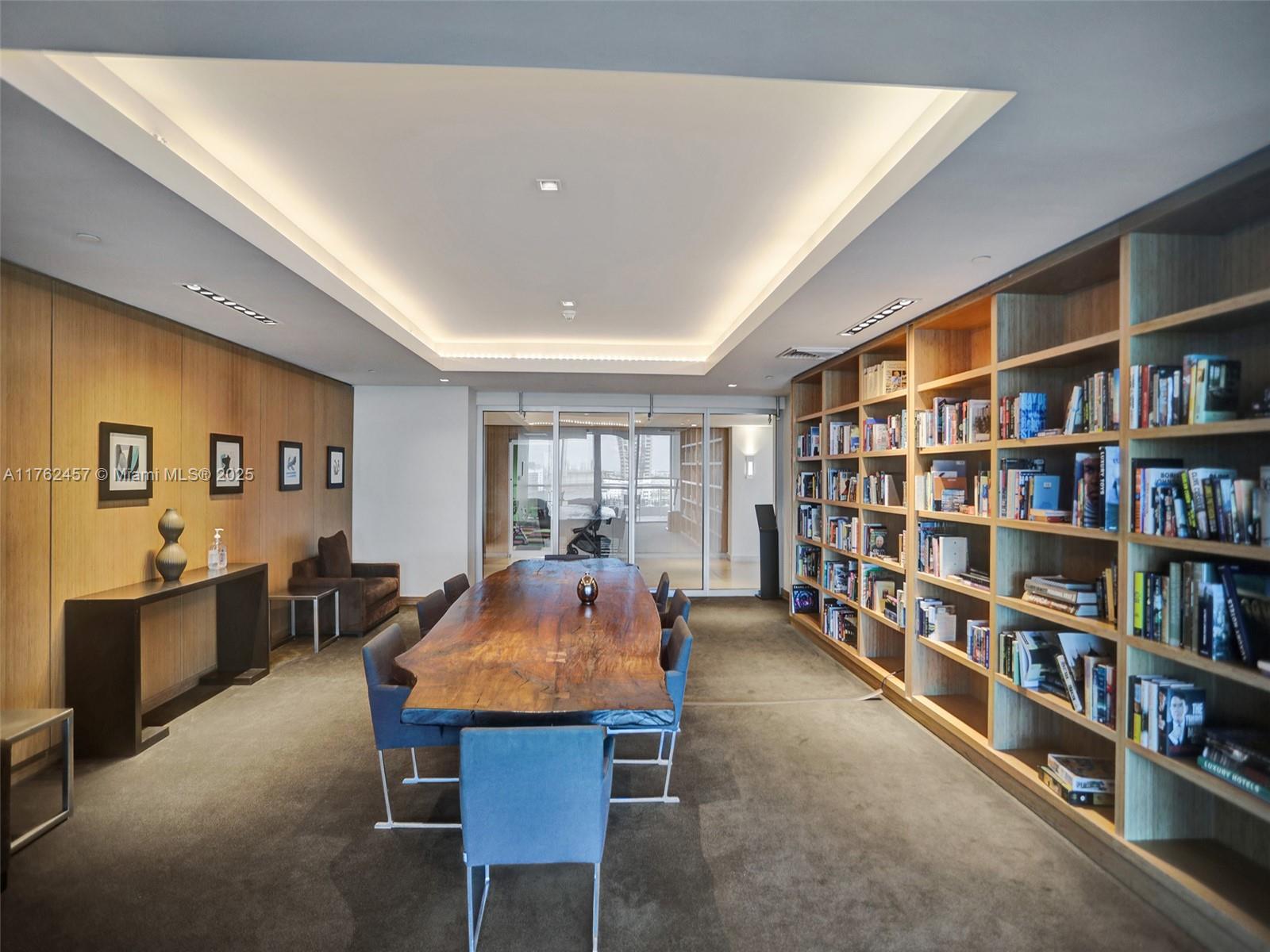 900 Biscayne Blvd #5510, Miami FL 33132