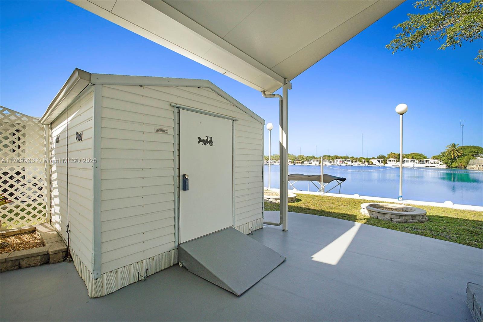 102 Lake Shore Dr, Pembroke Park, Florida image 27