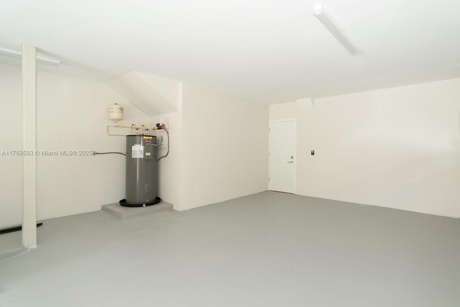 Listing Photo 21