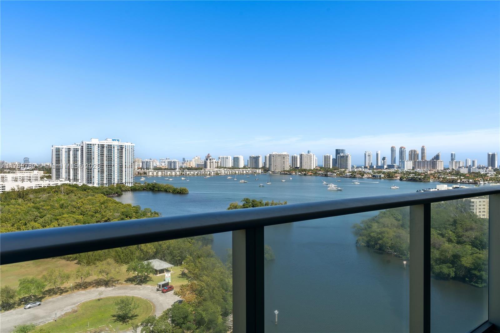 16385 Biscayne Blvd #1606, North Miami Beach, Florida image 34