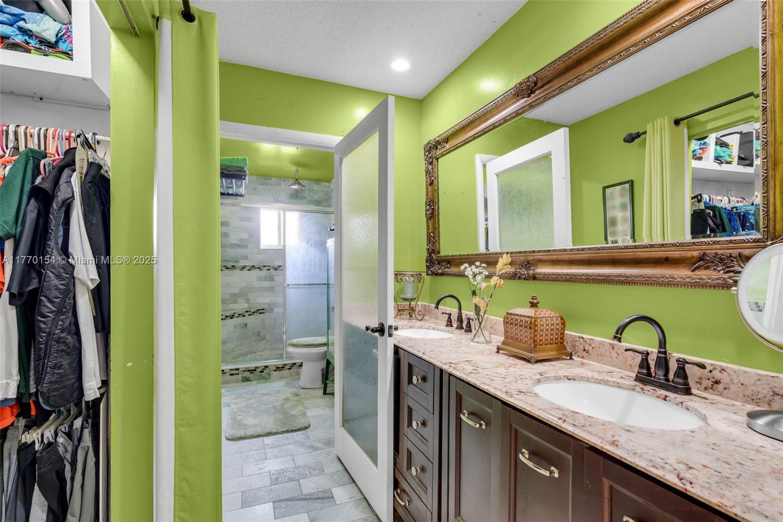 8885 NW 110th St, Hialeah Gardens, Florida image 23