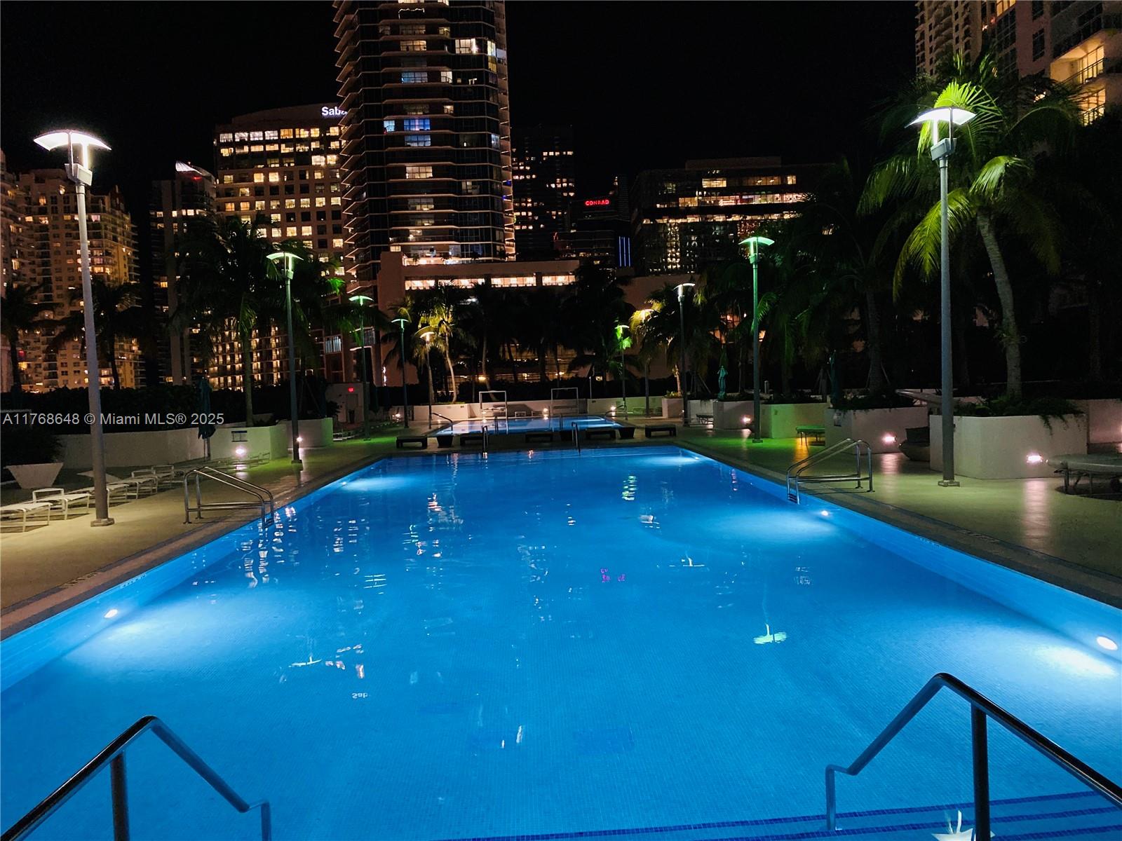 950 Brickell Bay Dr #2706, Florida City, Florida image 33