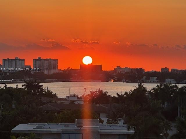 10000 W Bay Harbor Dr #PH23, Bay Harbor Islands, Florida image 2